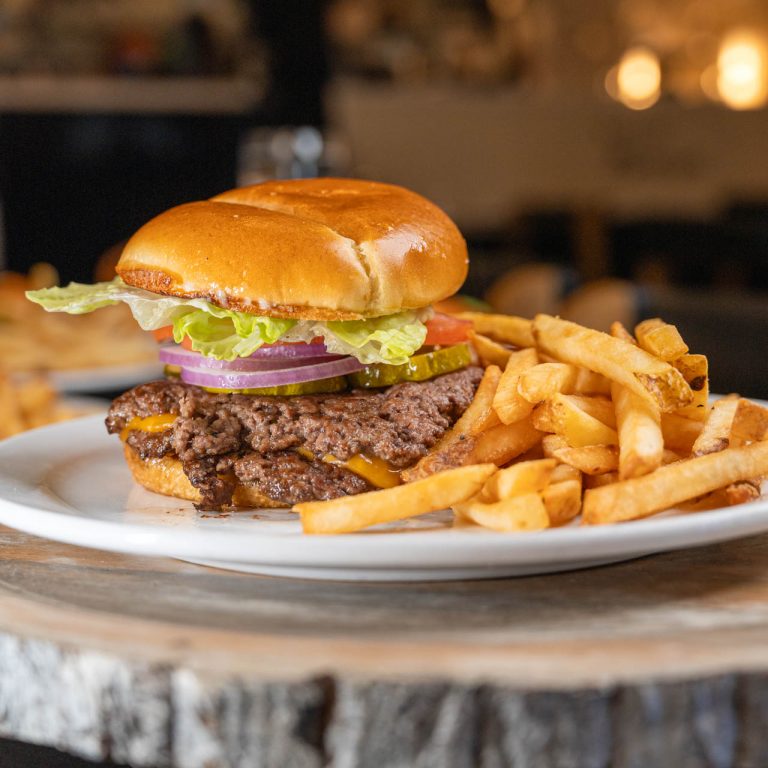 Classic Wagyu Cheeseburger